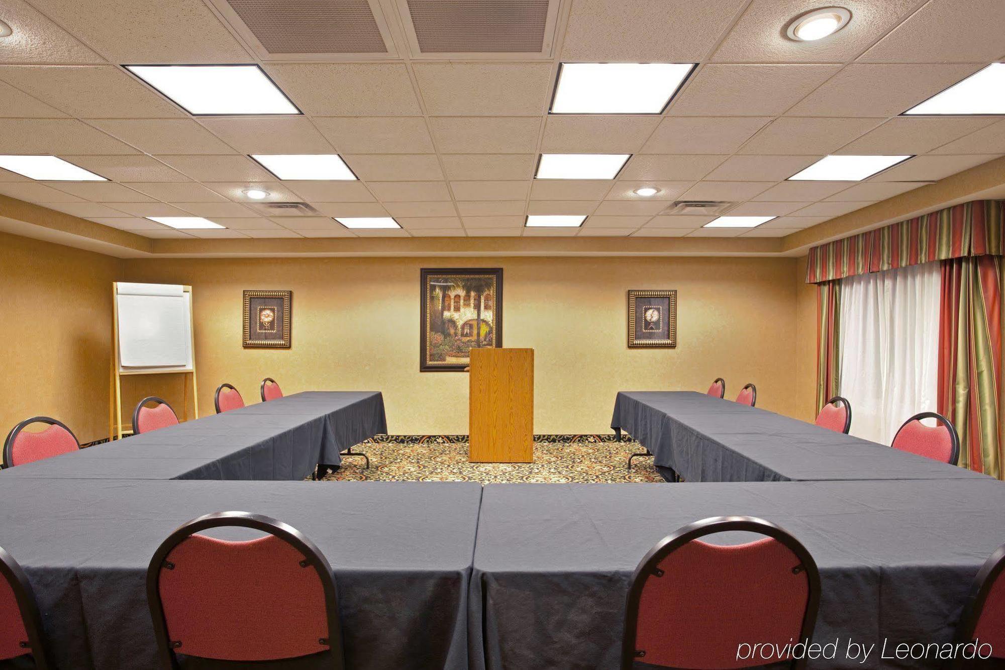 Holiday Inn Express Rochelle By Ihg Exterior foto