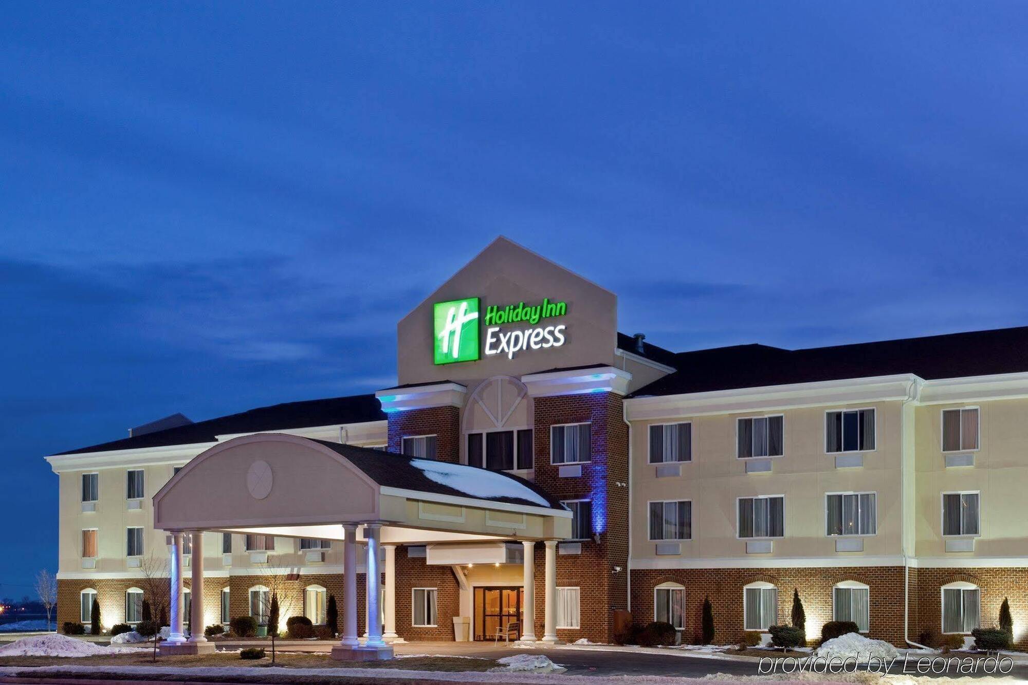 Holiday Inn Express Rochelle By Ihg Exterior foto